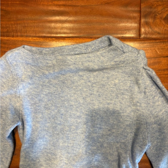 Abercrombie & Fitch Heather Light Blue Long Sleeve - Picture 2 of 6